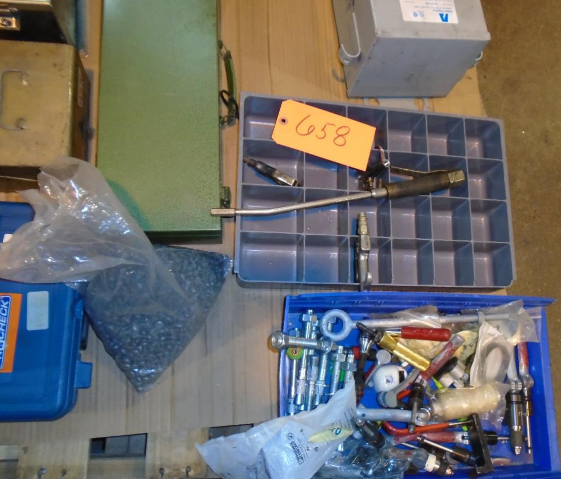 Assorted & Miscellaneous Items on one skid - Image 2 of 6