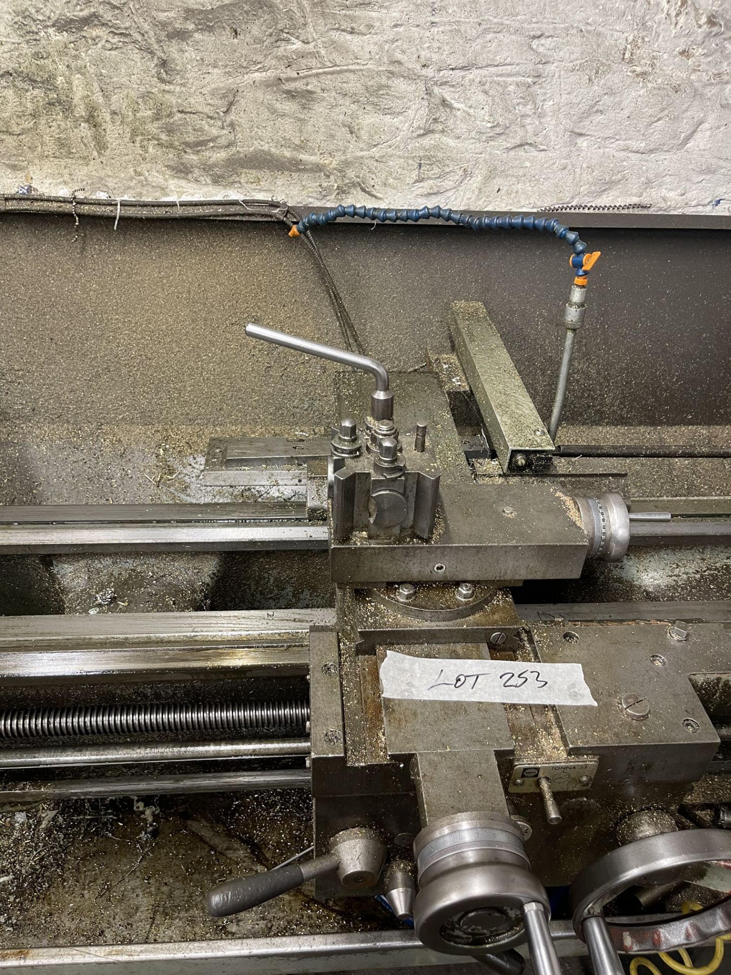 Colchester Triumph 2000 GAP BED LATHE, taper turning, 3 and 4 jaw chucks, fixed steady, approx - Image 5 of 5