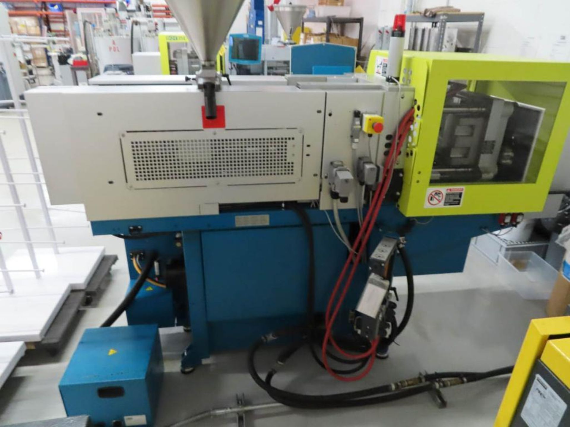 Boy, Mdl.35E, 4-Tie Bar Hydraulic Reciprocating Screw Type Injection Molding Machine (2014) - Image 13 of 19