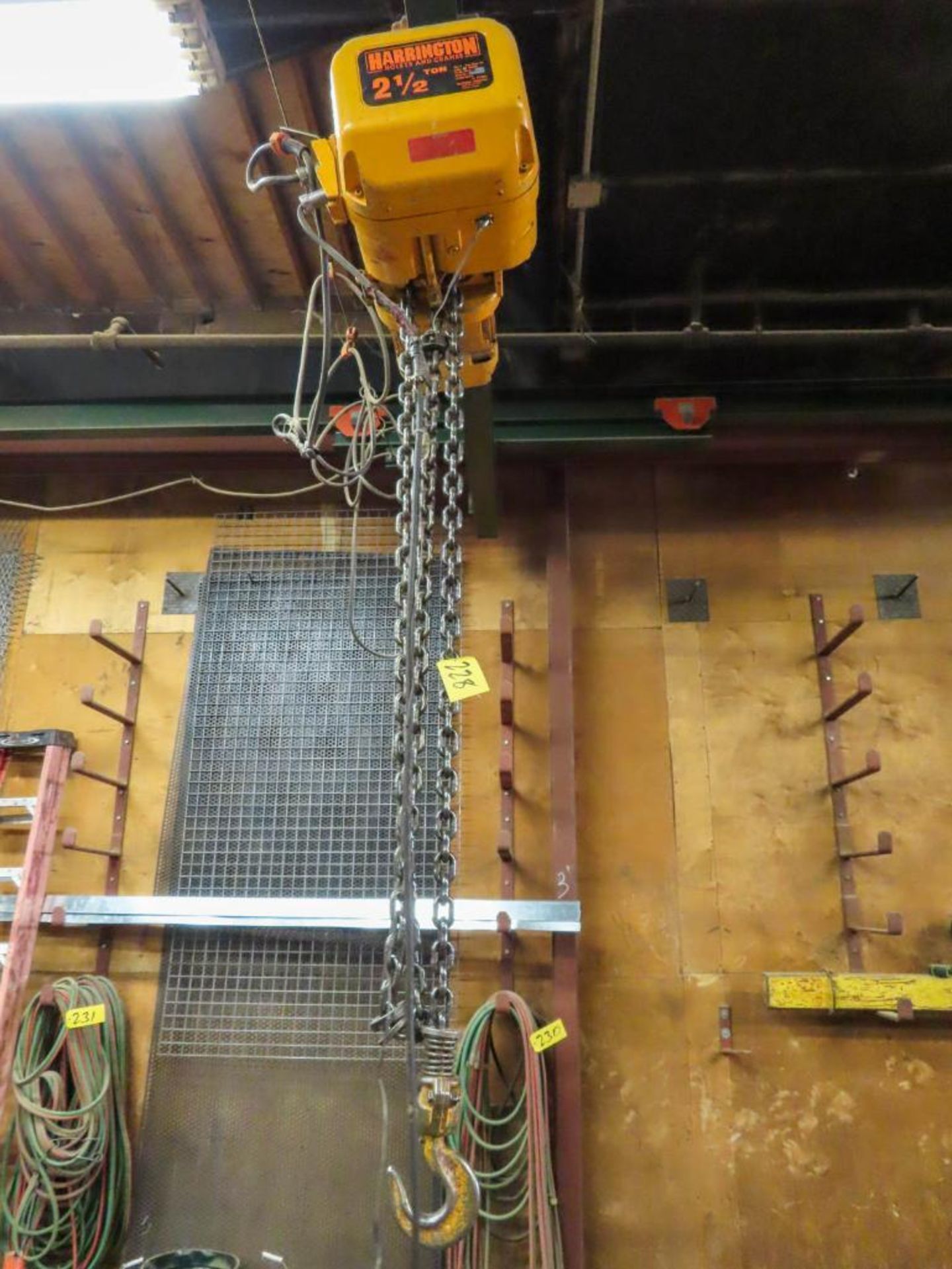 Harrington 2.5 Ton Electric Hoist With Pendant Control (No Runway)