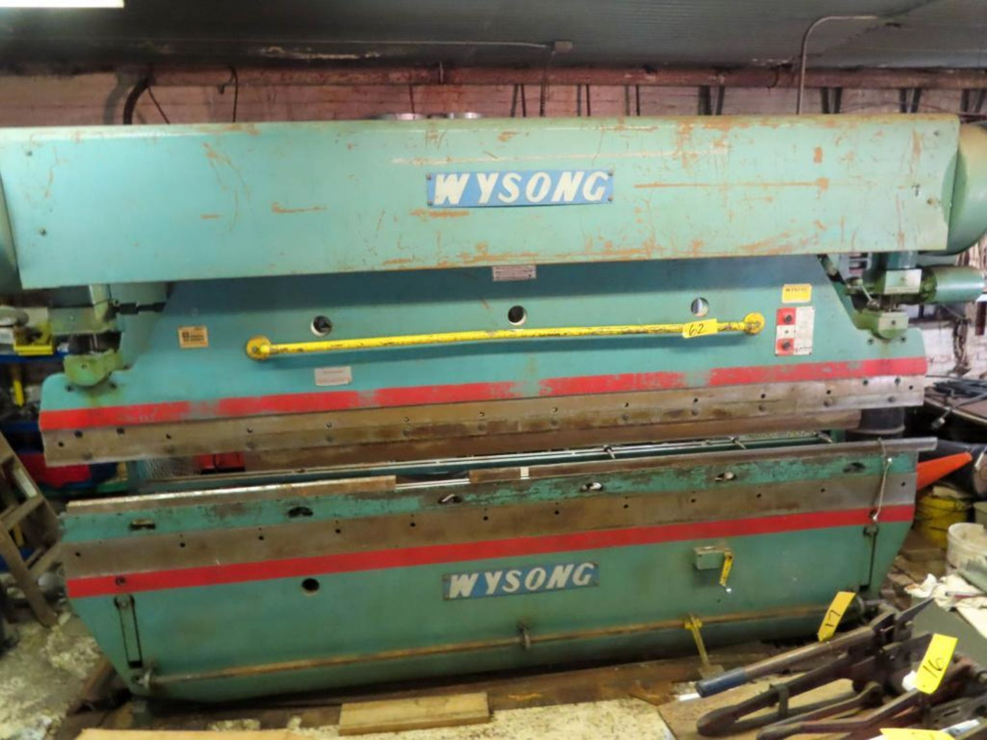 Wysong Mdl.100-10 Mechanical Press Brake, 3" Stroke, Motorized Ram Adjustment, 12 X 12" Bending Capa - Image 4 of 5