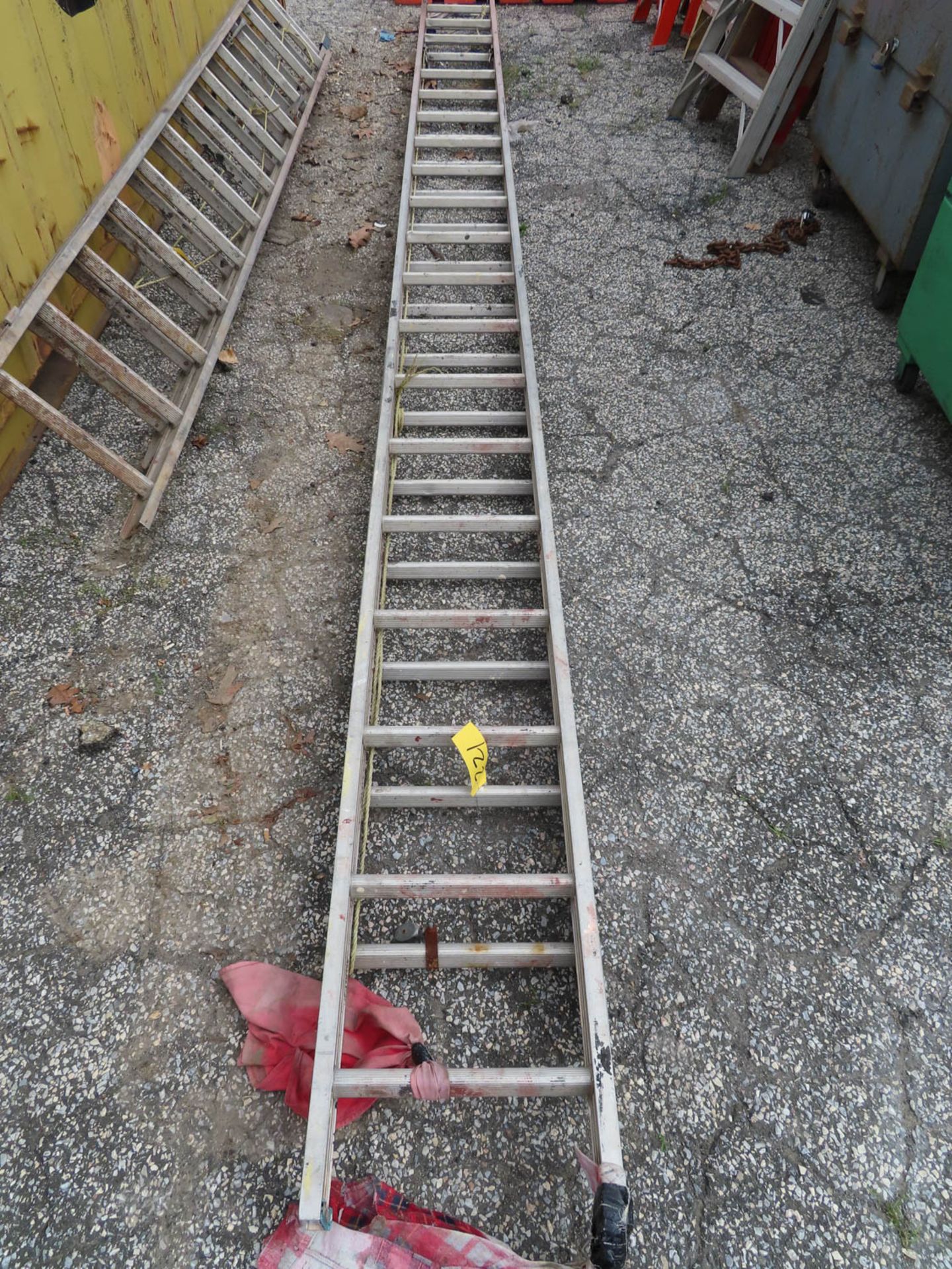 40' Aluminum Extension Ladder