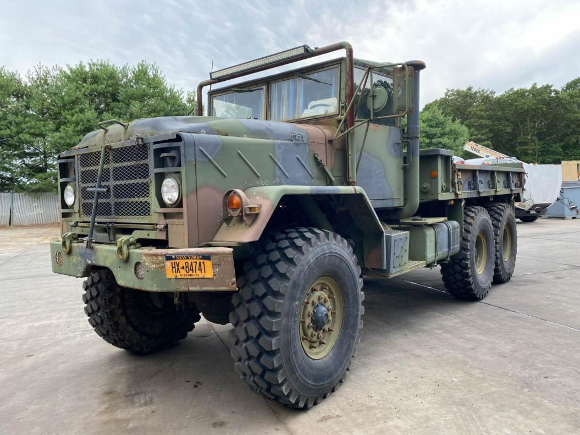 1985 AM GENERAL 2-1/2-Ton 6X6 Military Vehicle - Image 29 of 56