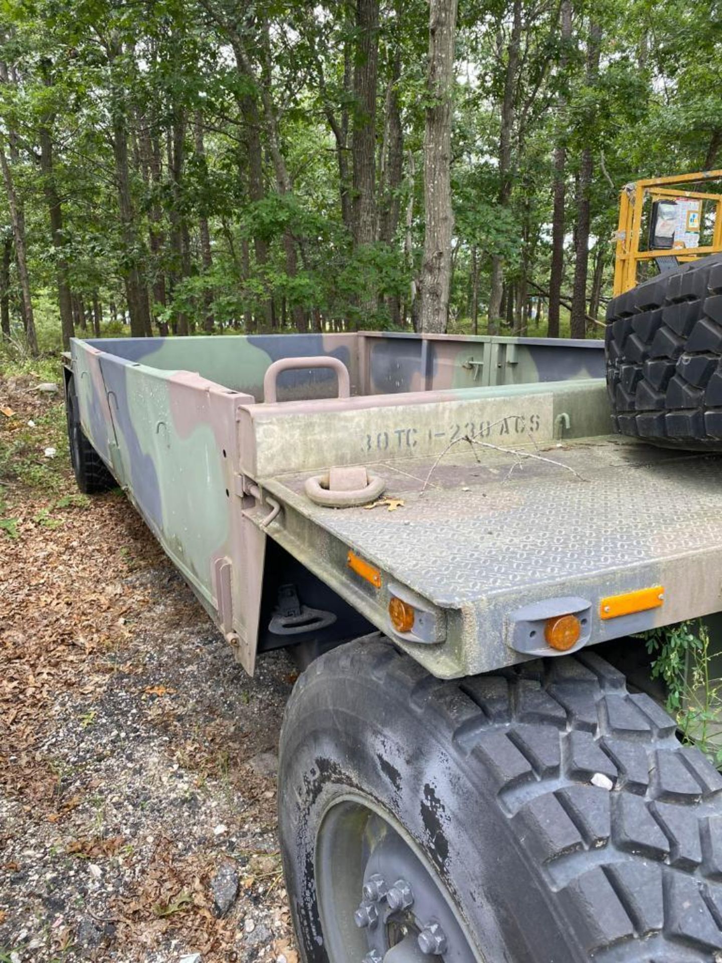 M989A1 Heavy Expanded Mobile Ammunition Off-Road Trailer, Wagon Type - Image 5 of 12