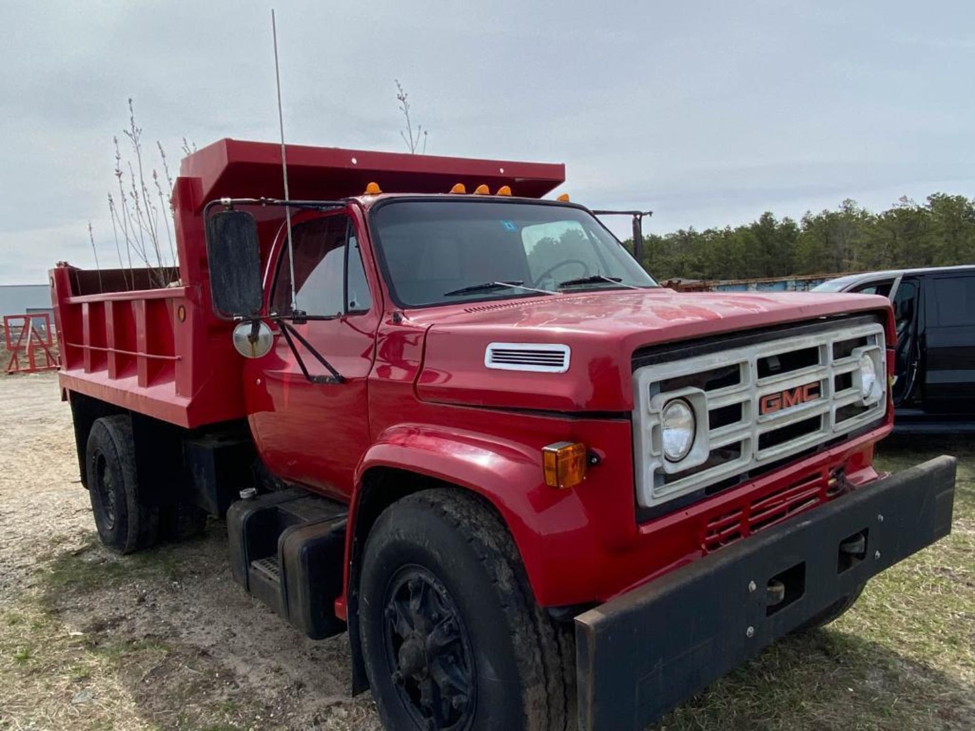 GMC Dump Truck, Diesel Engine (Completely Rebuilt) - Image 9 of 33