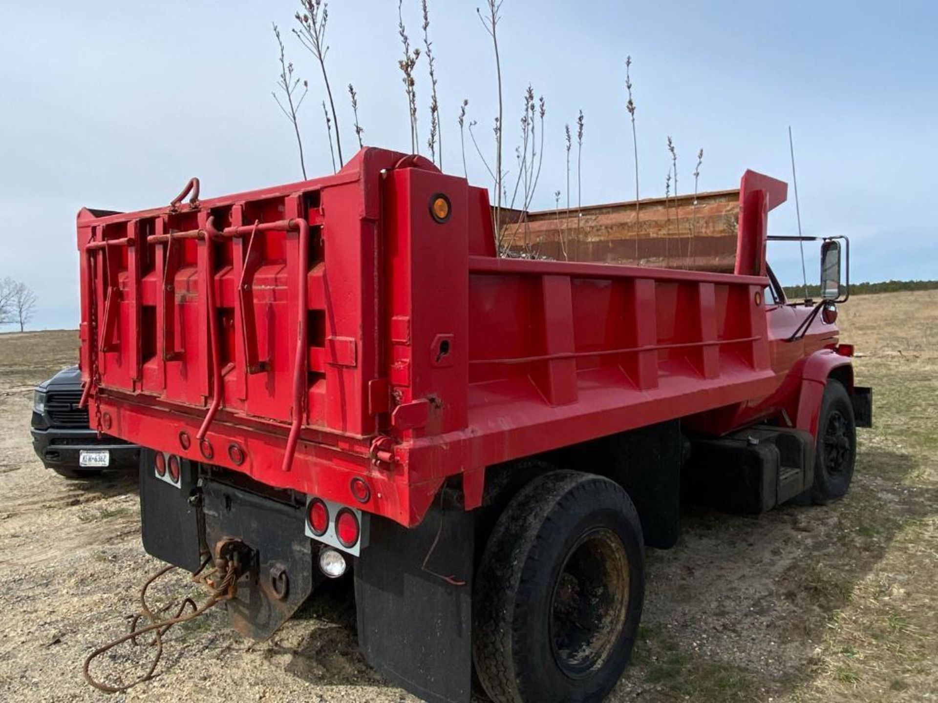 GMC Dump Truck, Diesel Engine (Completely Rebuilt) - Image 29 of 33