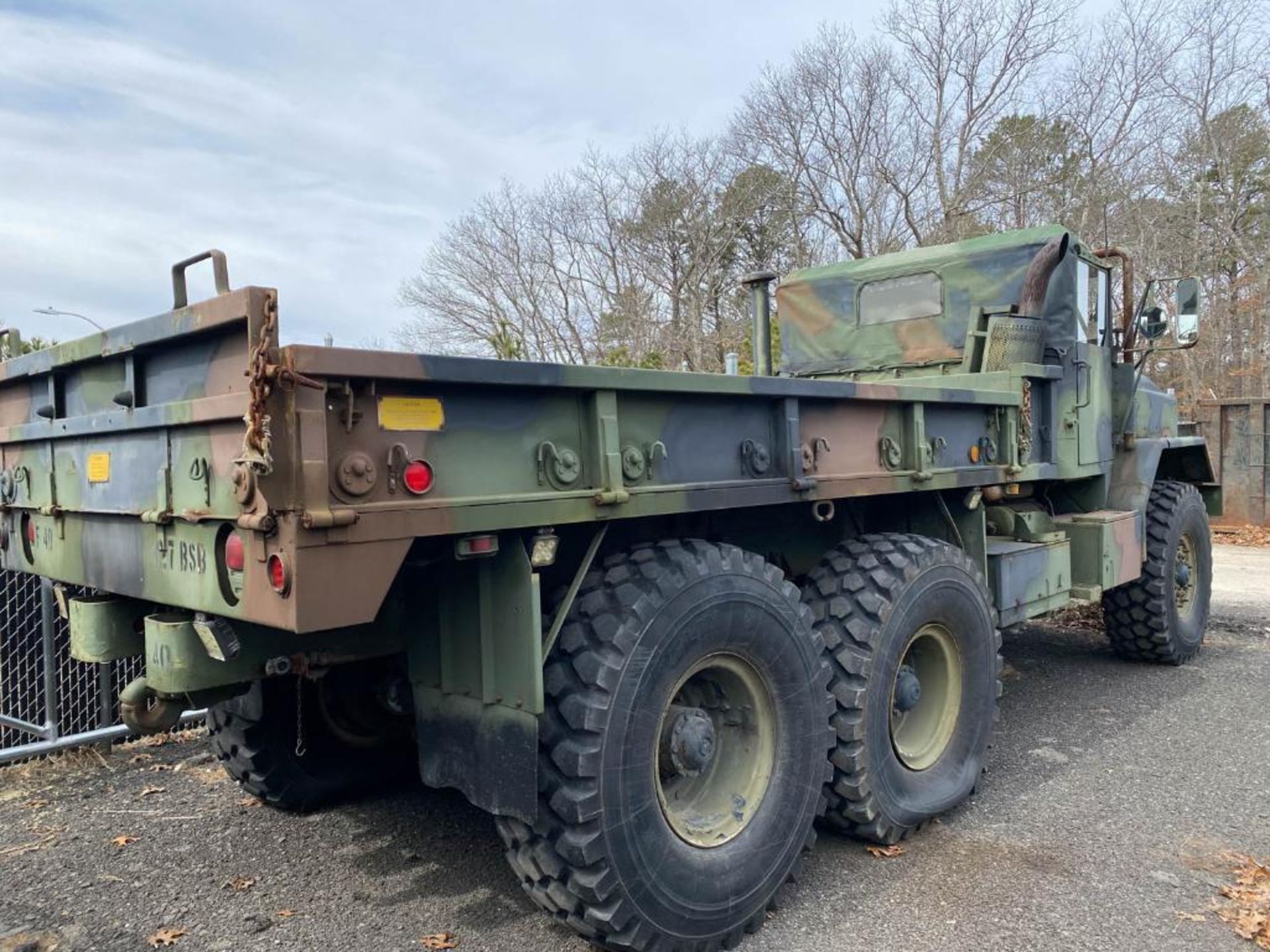 1985 AM GENERAL 2-1/2-Ton 6X6 Military Vehicle - Image 13 of 56