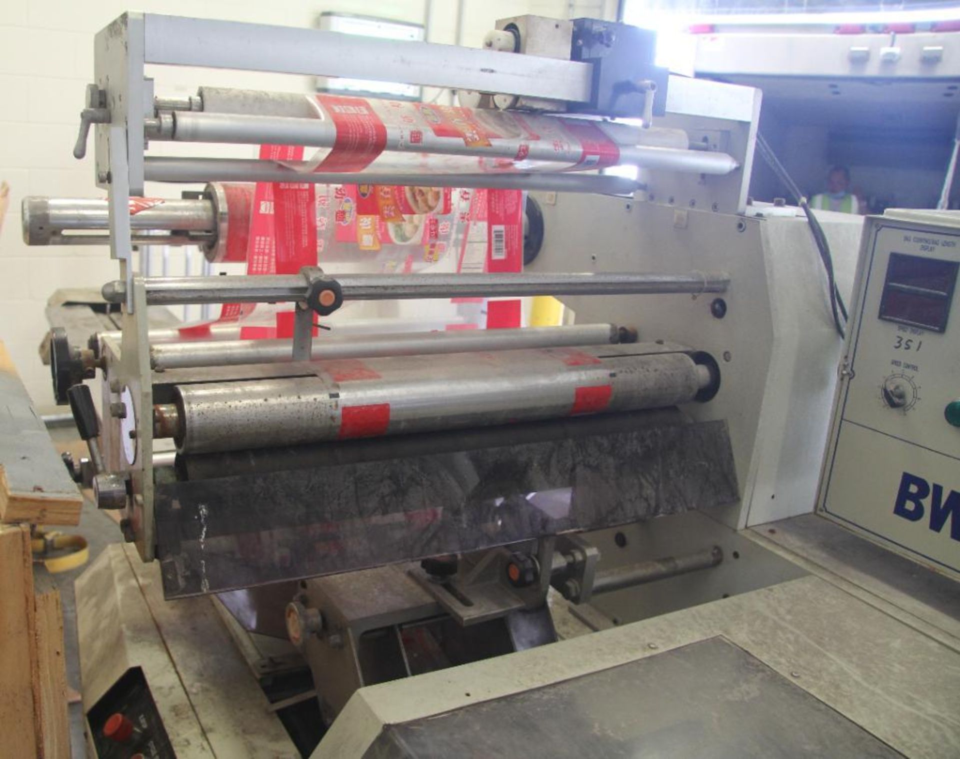 Mirle Solapak, Mdl.BWII-3000-W, Stainless Steel Horizontal Flow Wrapper, Film Roll, Fin Seal, Cutter - Image 4 of 7