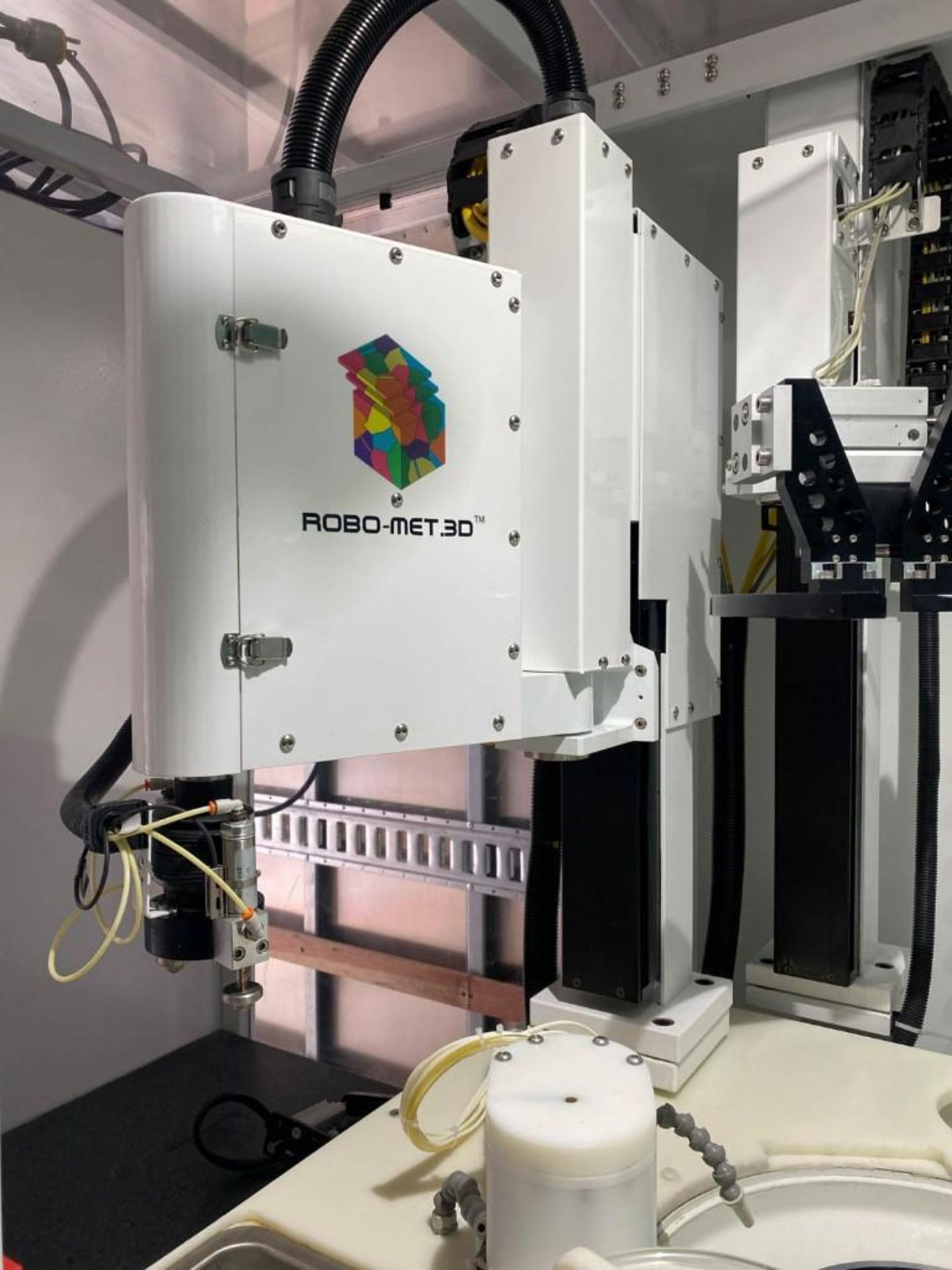 2013 UES Model Robomet 3D Automated Robotic Metallographic Preparation and 3D Photo System - Image 17 of 53