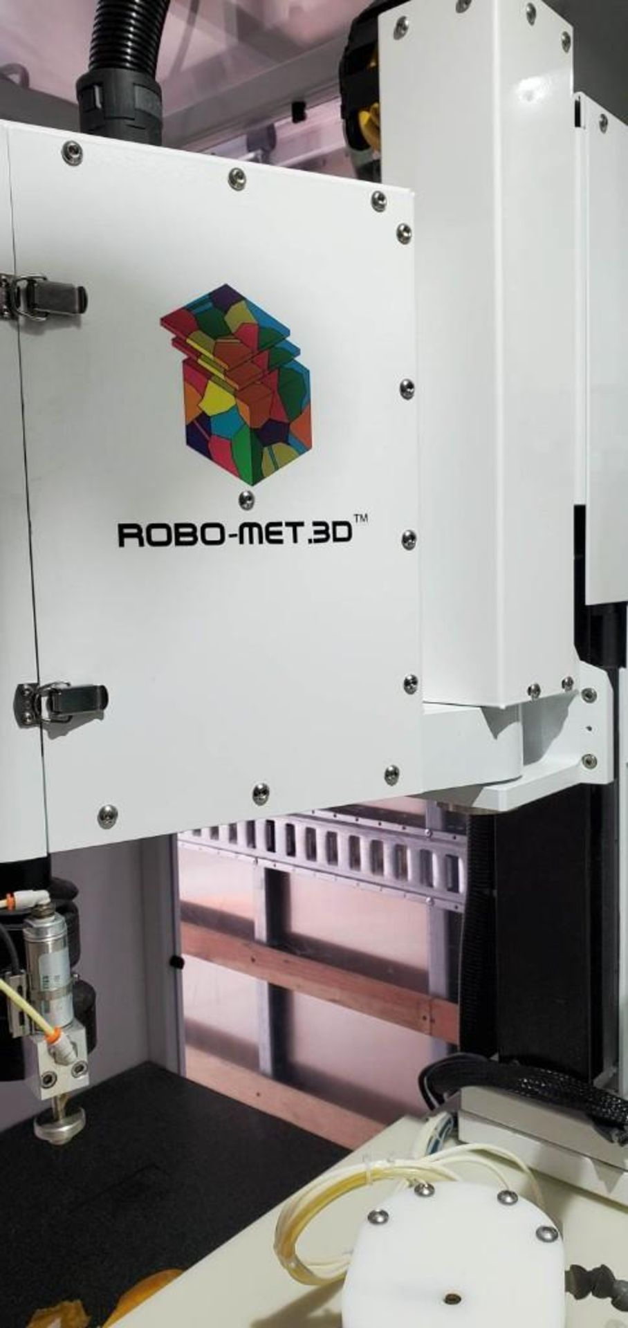 2013 UES Model Robomet 3D Automated Robotic Metallographic Preparation and 3D Photo System - Image 25 of 53