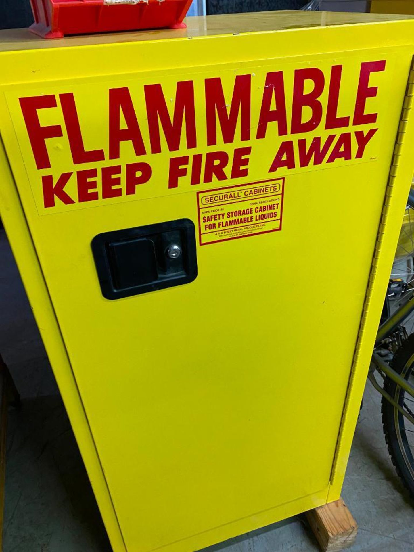 Securall Cabinets Flammable Liquid Single Door Storage Cabinet