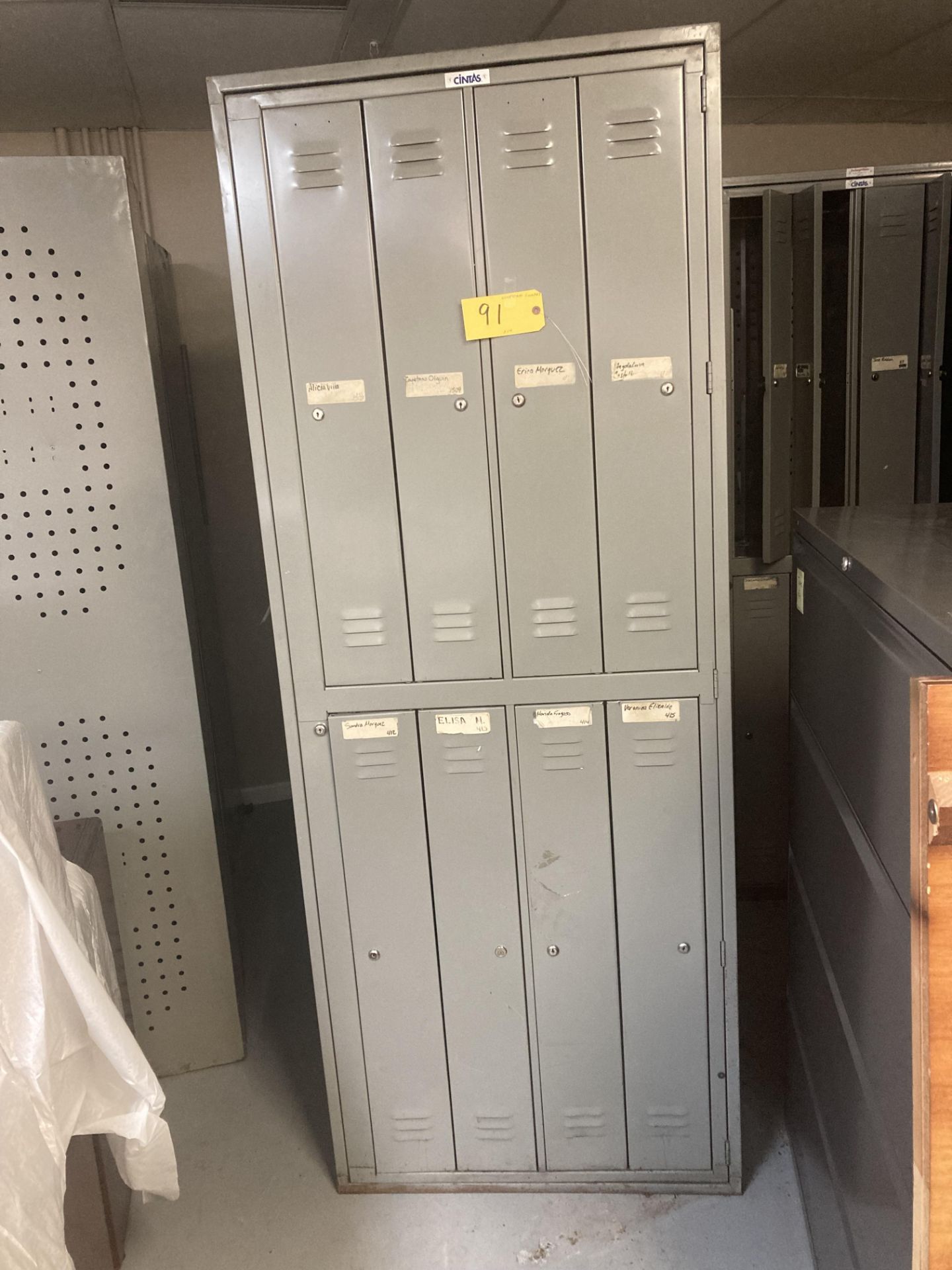 Lot 14 pcs. Uniform Lockers