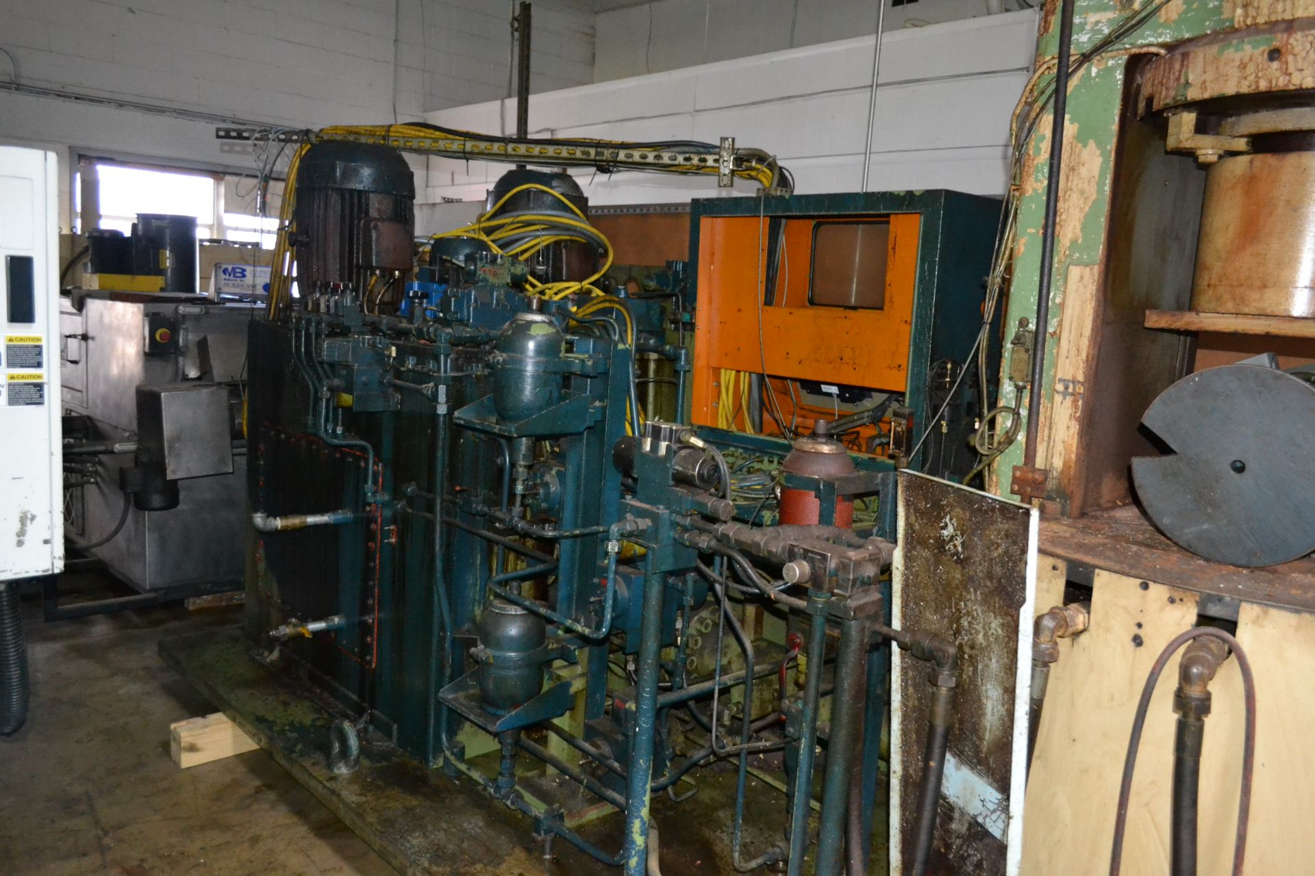 Sack & Kiesselbach 1000 Ton Hydraulic Press. - Image 4 of 6