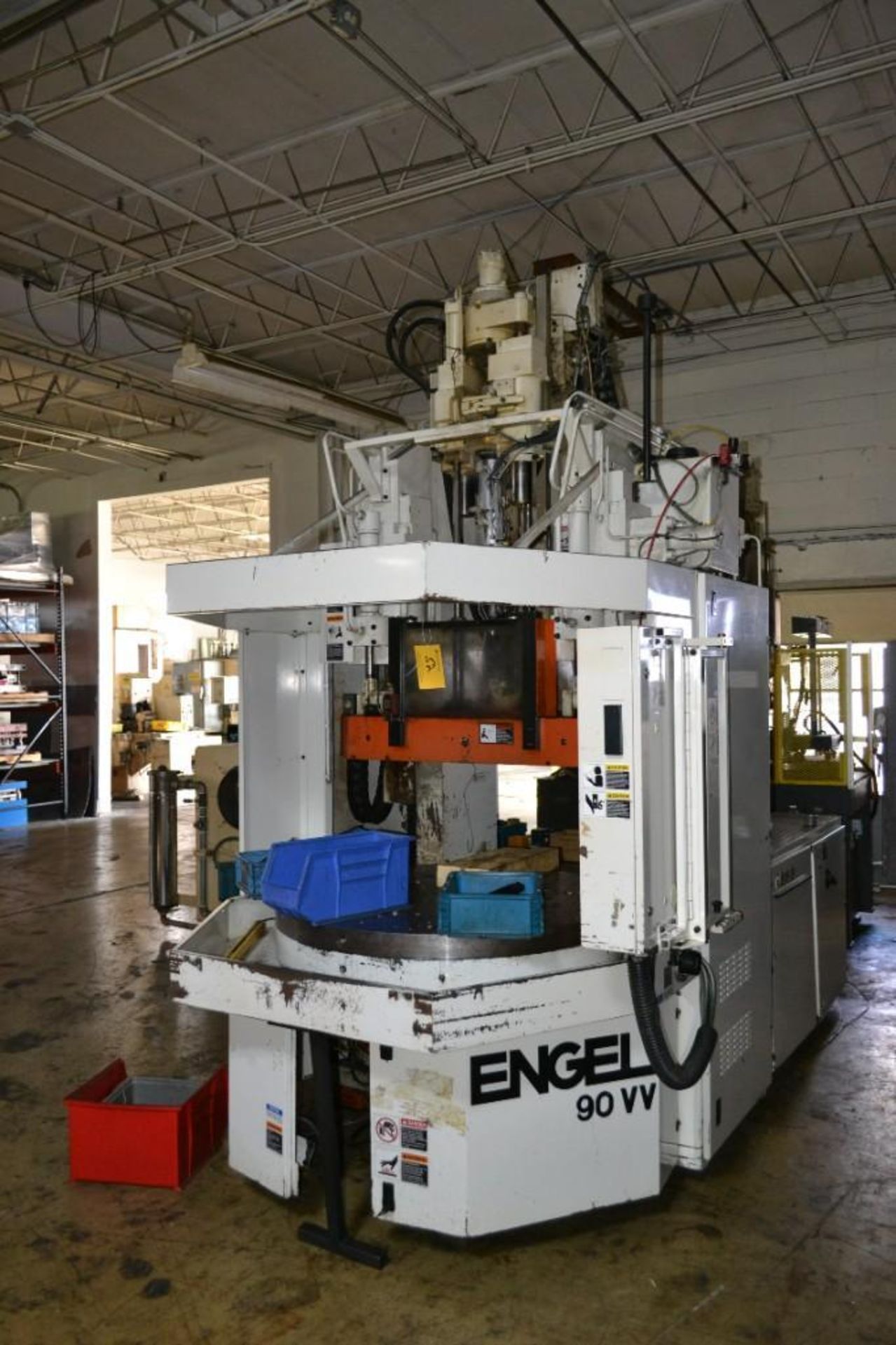 Engel 90 Ton 5.8 oz. Rotary Platen Vertical Injection Molding Machine, 90VV Model ES200/90VROTL