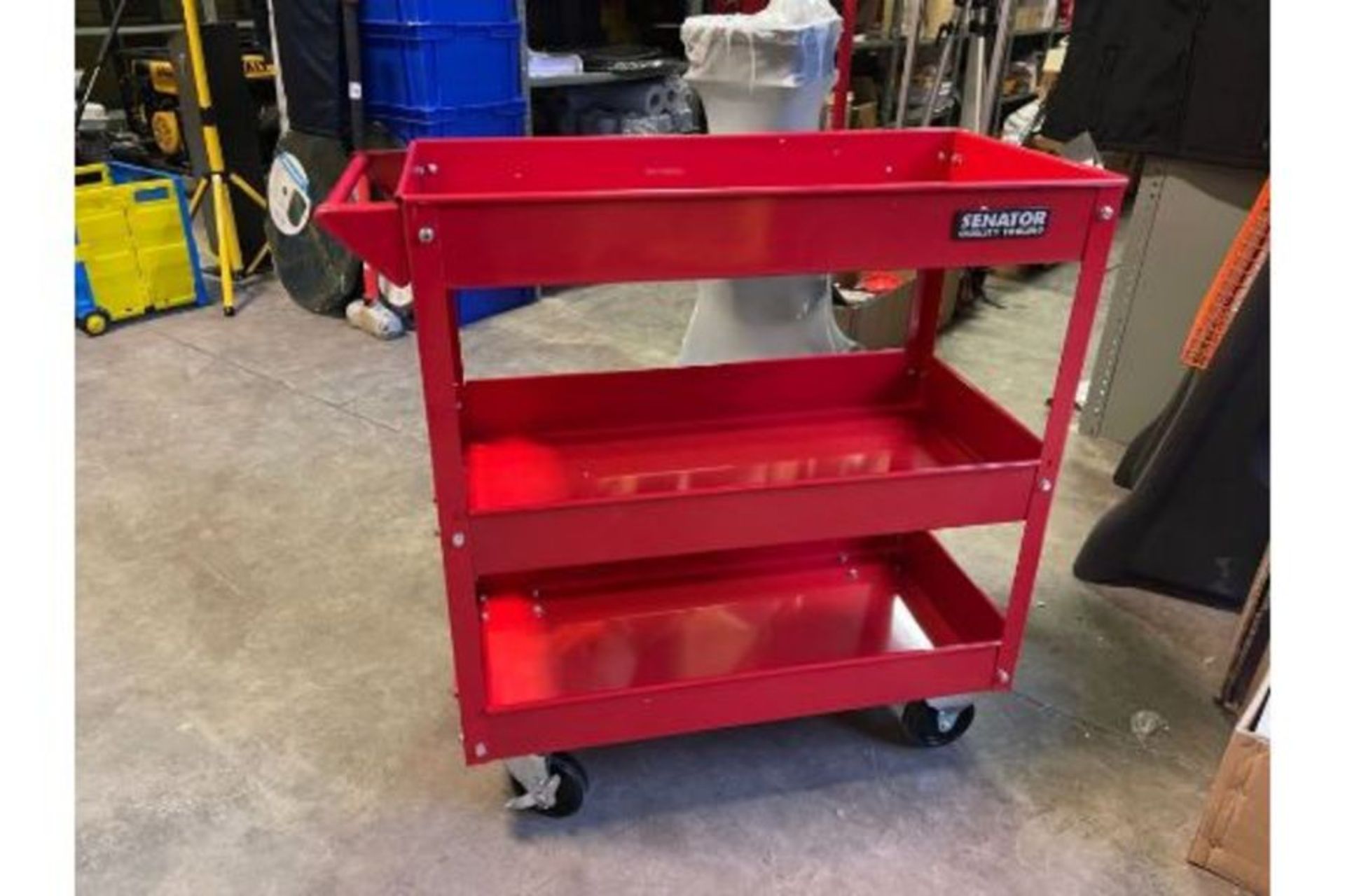 SENATOR 3 TRAY TOOL TROLLEY - RED (SEALED IN BOX)