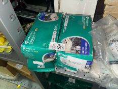 4X BOXES OF DISPOSABLE LATEX GLOVES (MEDIUM & LARGE)