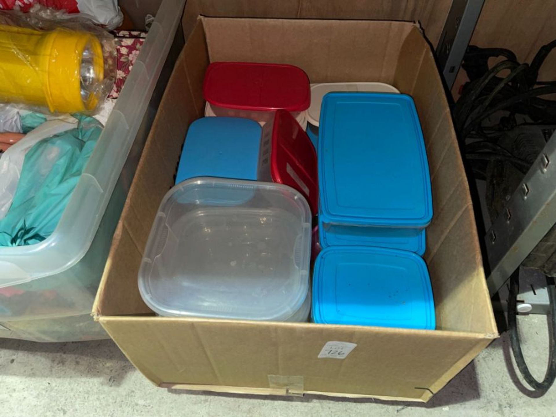 BOX OF TUPPER WARE TUBS