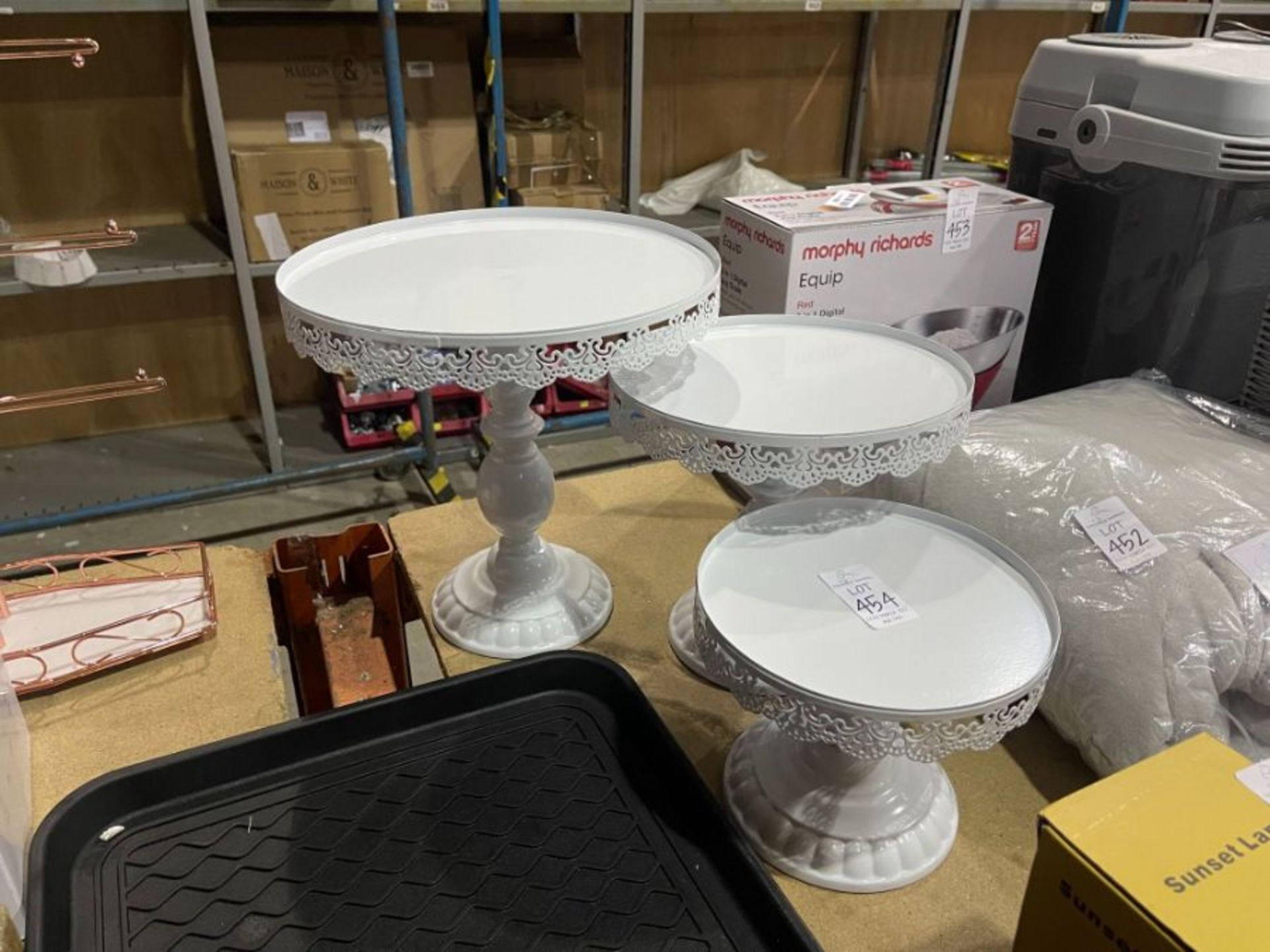 3X CAKE STANDS