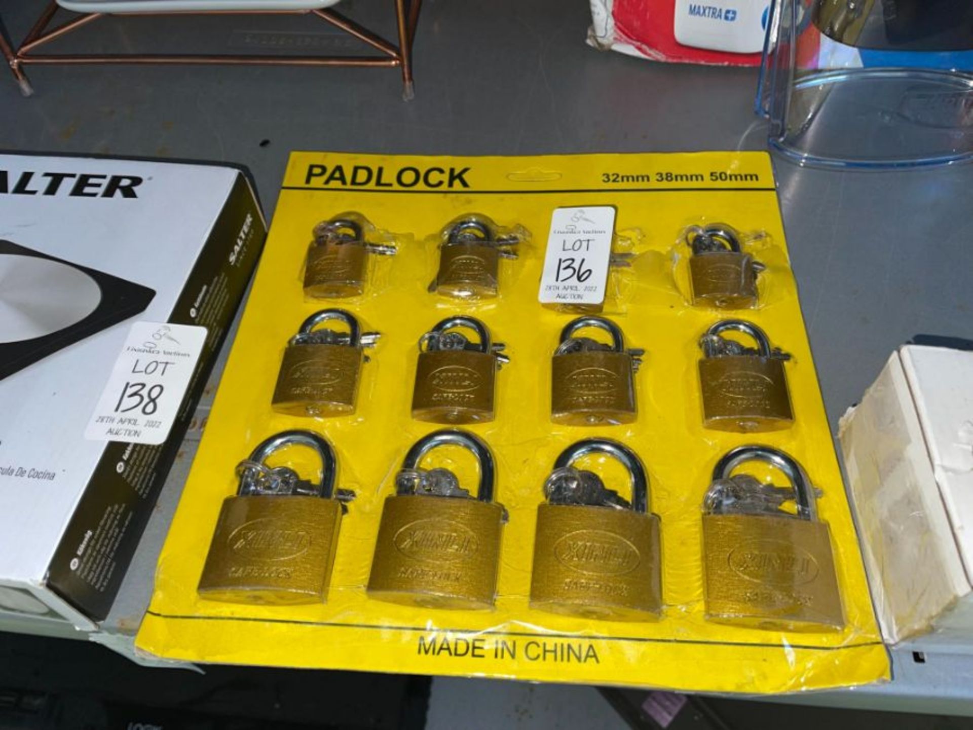 PACK OF 12X ASSORTED PADLOCKS & KEYS