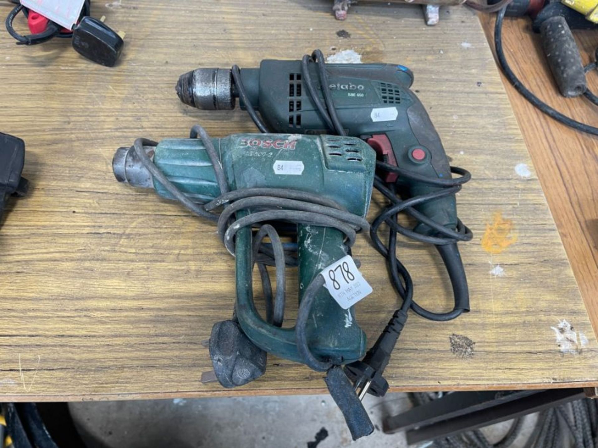 HEAT GUN AND ELECTRIC DRILL