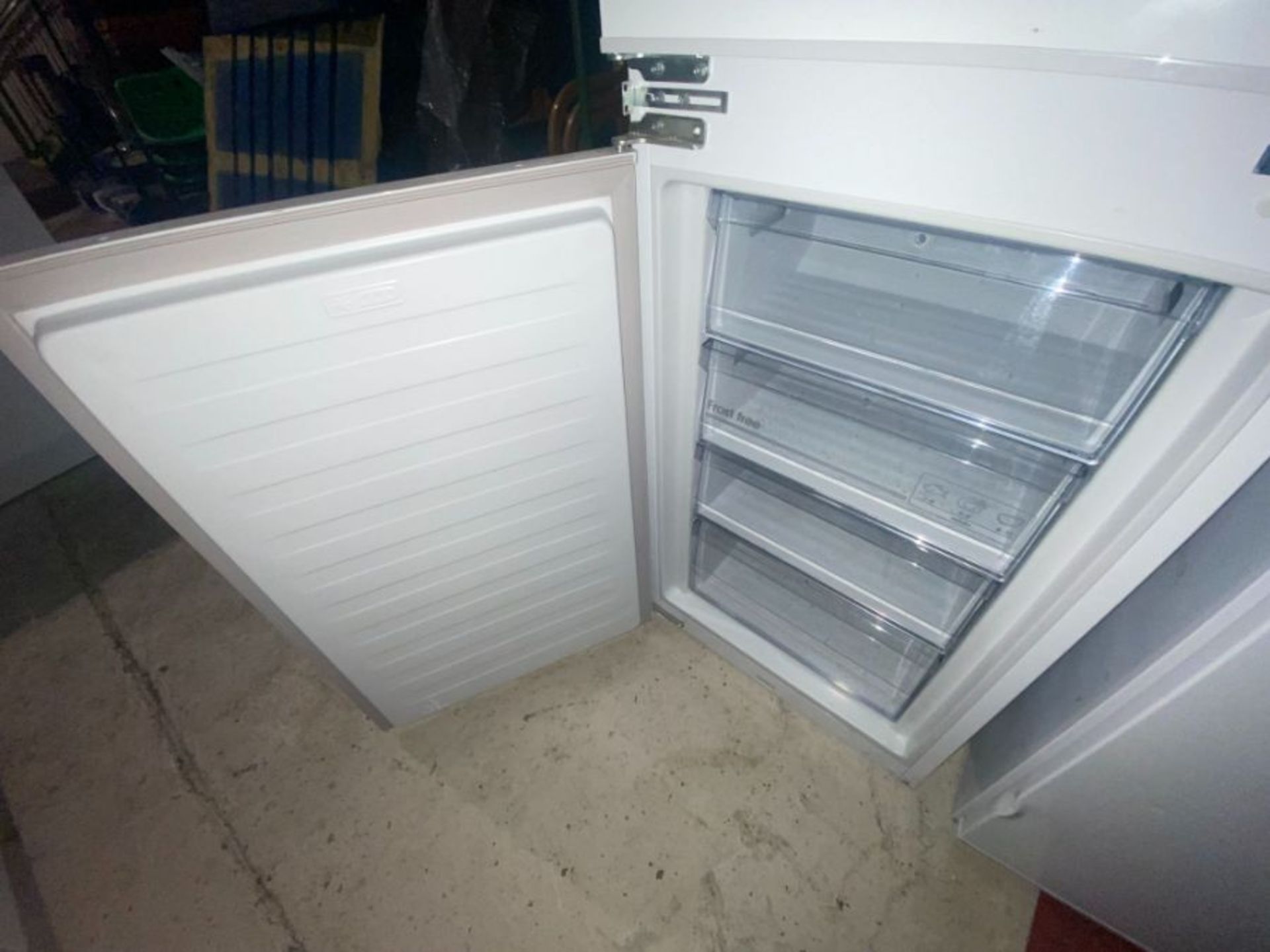 KENWOOD INTEGRATED FROST FREE FRIDGE FREEZER - KIFF5020 (OPENS TO THE LEFT) - Image 5 of 5