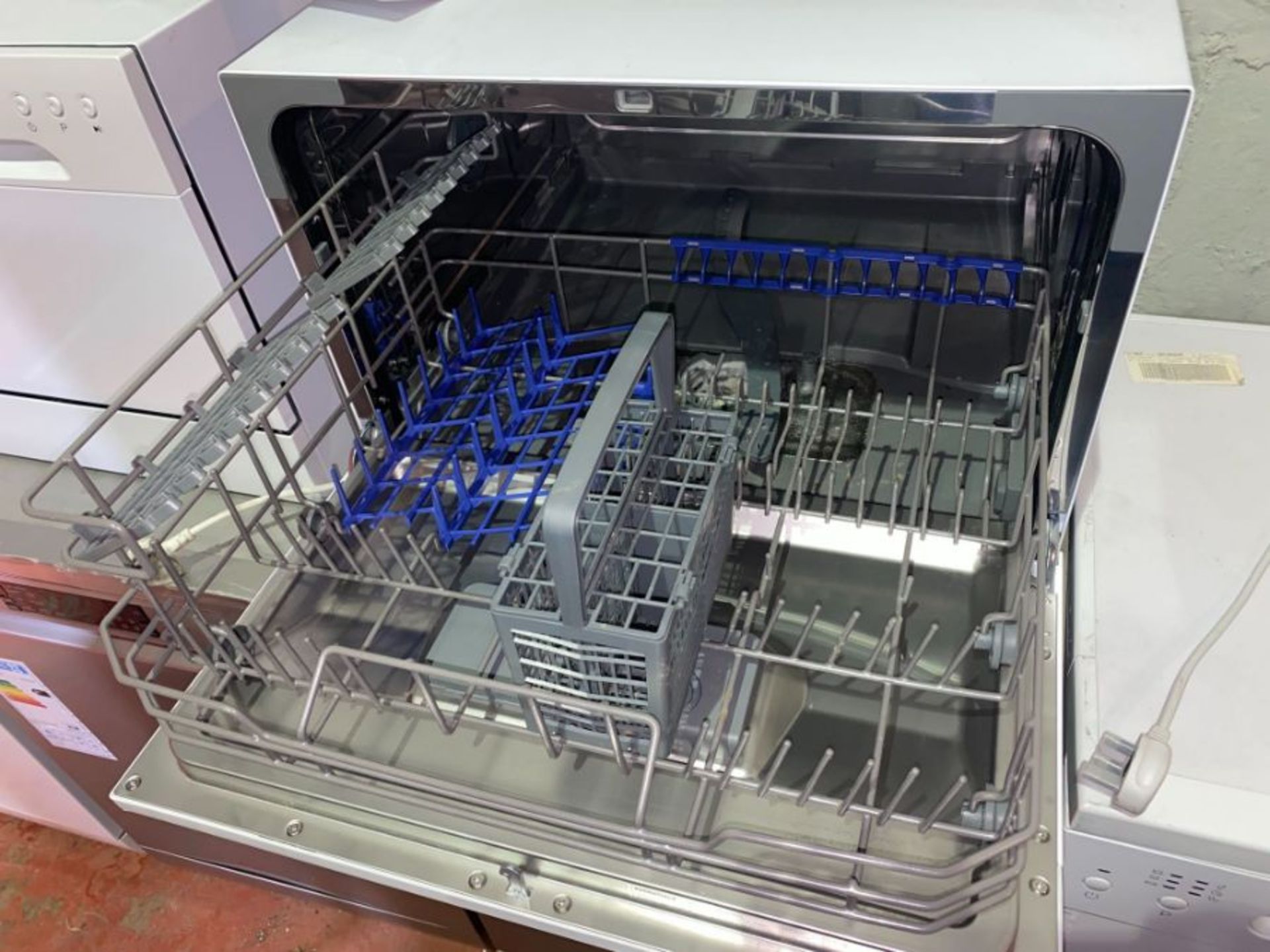 ESSENTIALS CUE TABLE TOP DISHWASHER - CDWTT20 (WHITE) - Image 3 of 4