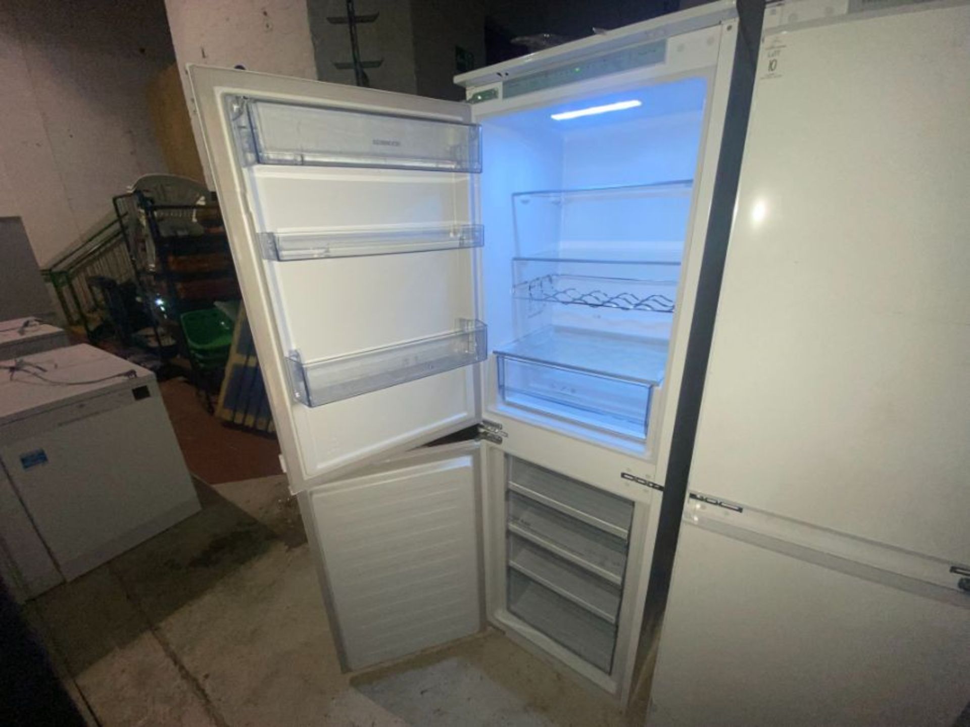 KENWOOD INTEGRATED FROST FREE FRIDGE FREEZER - KIFF5020 (OPENS TO THE LEFT) - Image 2 of 5