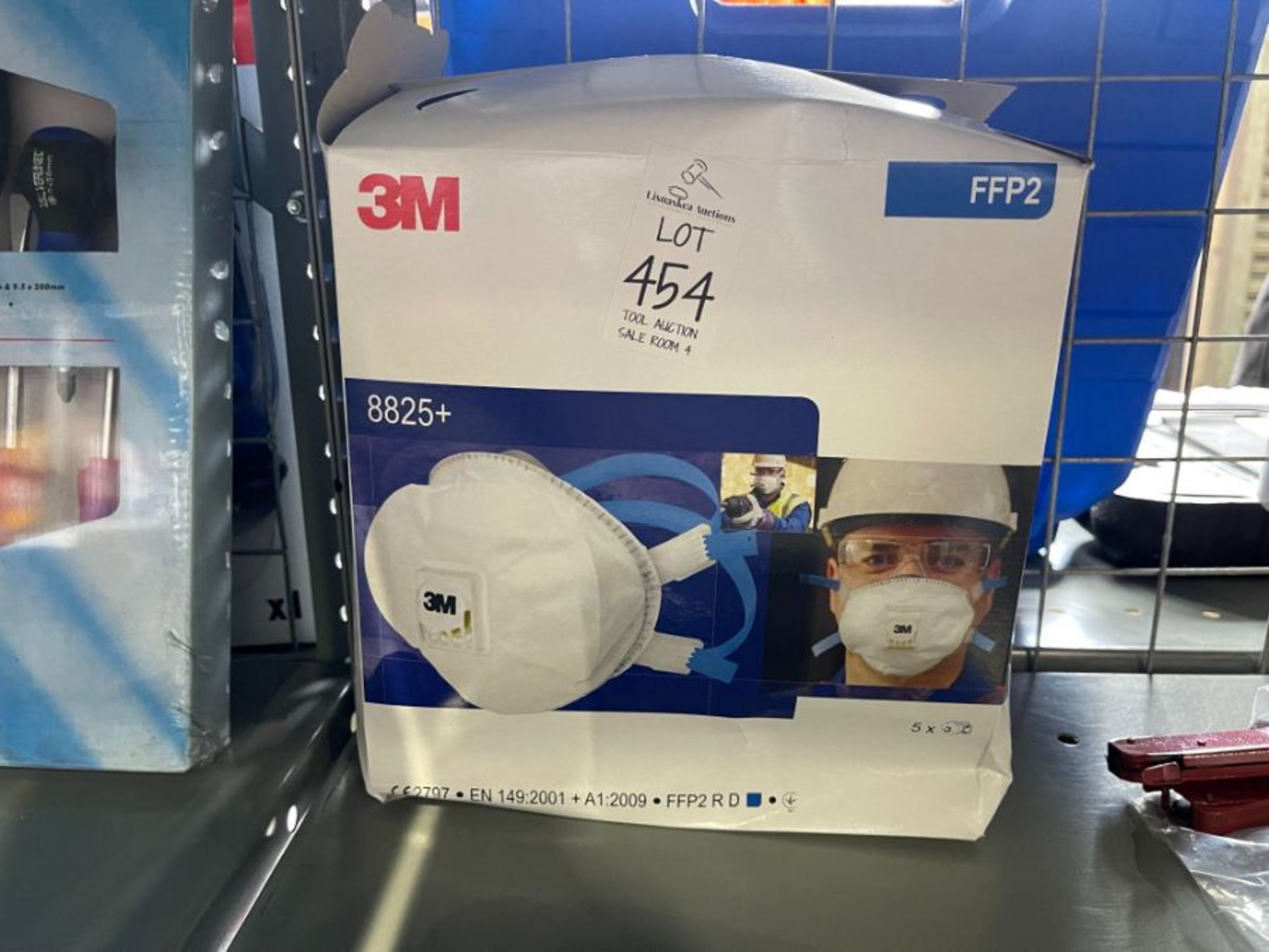 BOX OF 3M 8825+ FFP2 DUST MASKS