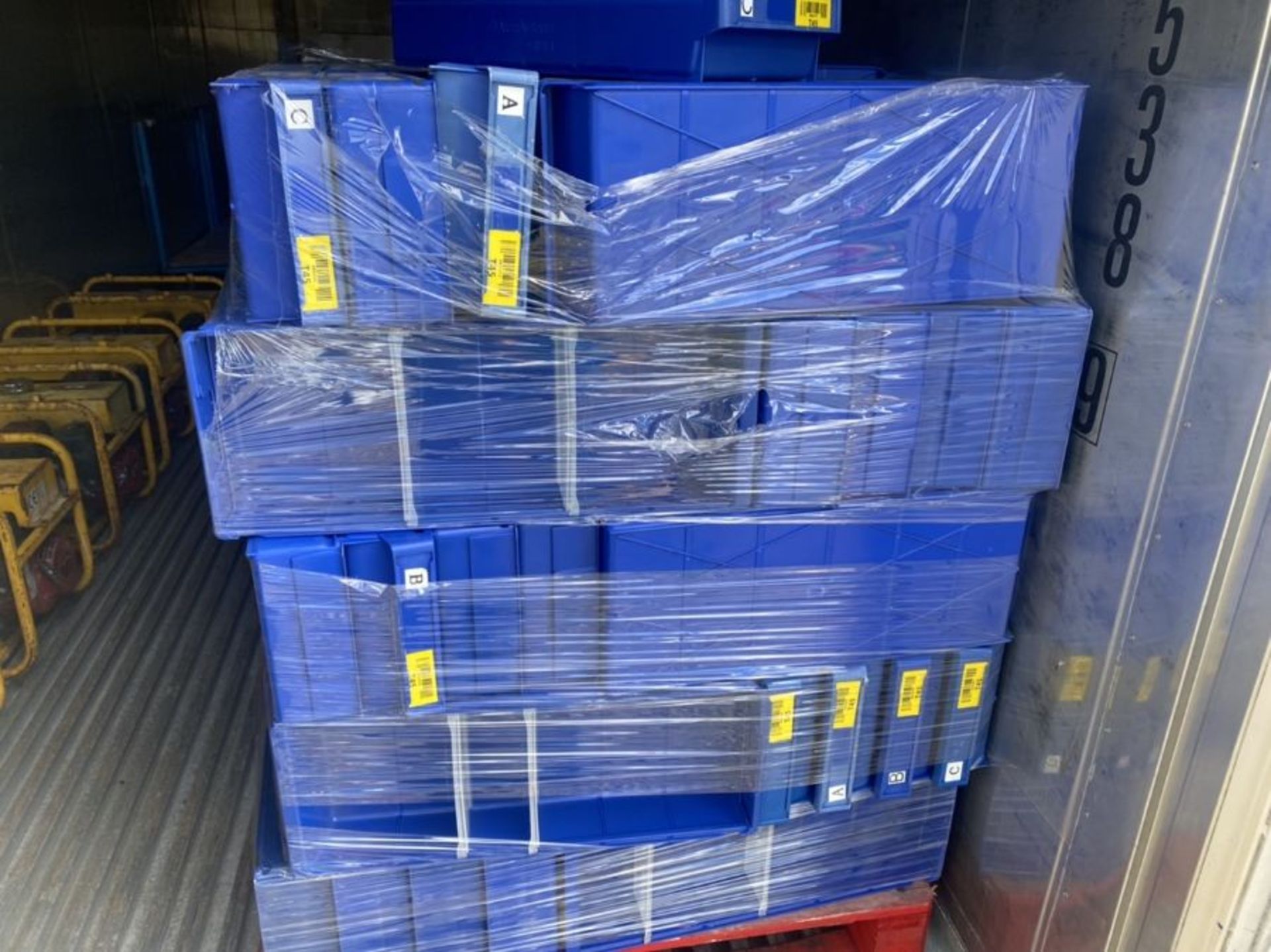 10X BLUE PLASTIC TUBS/TRAYS - Image 2 of 2