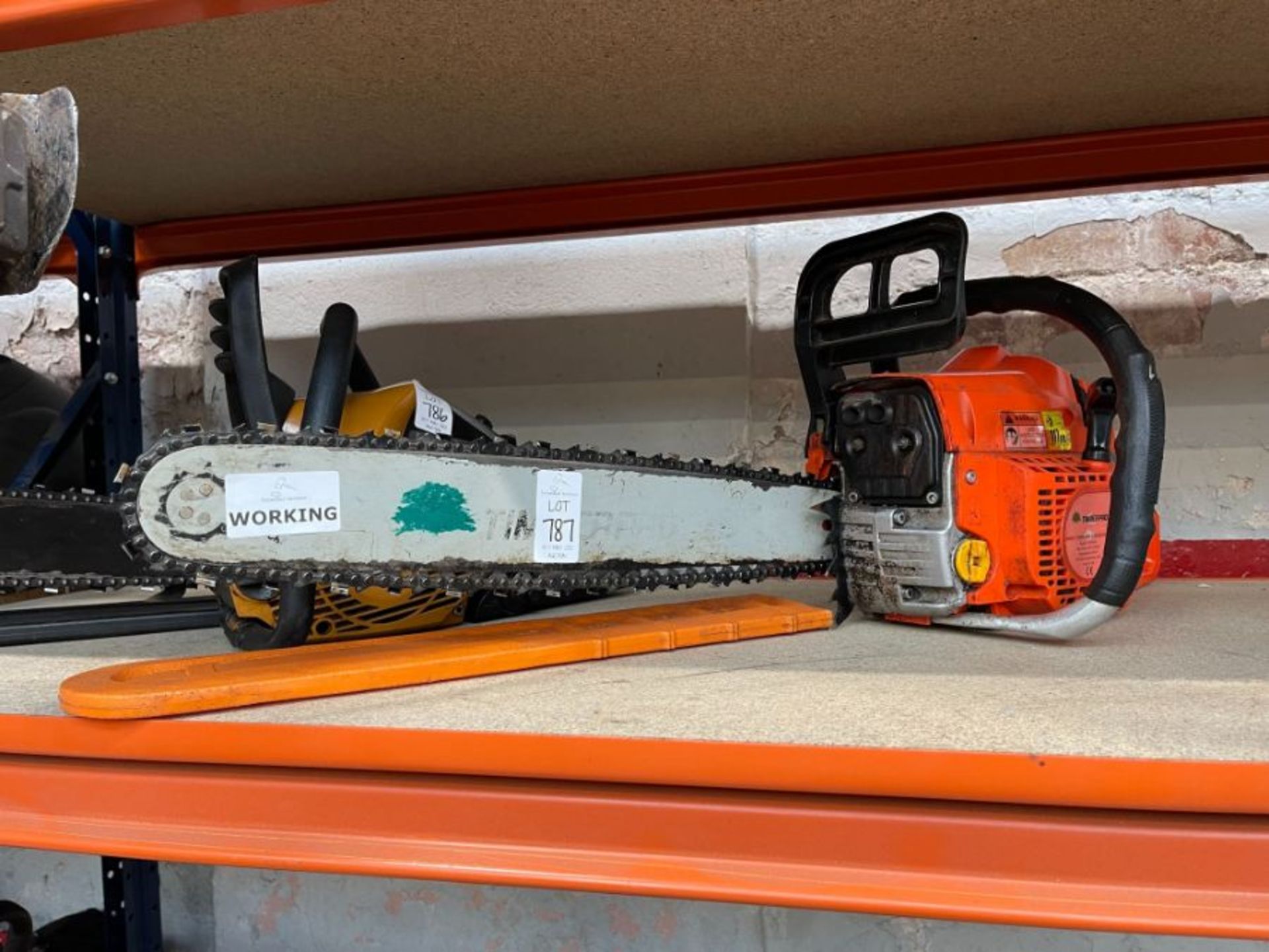 TIMBER PRO PETROL CHAINSAW (WORKING)