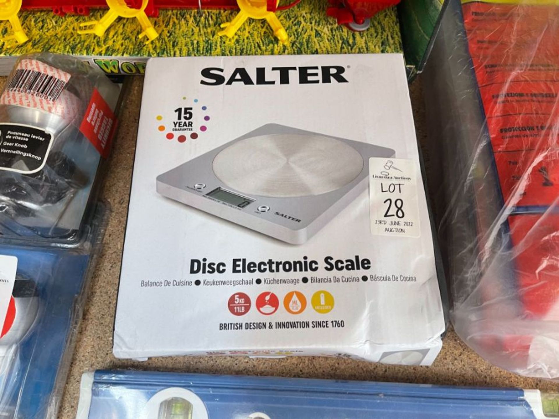 SALTER DISC ELECTRONIC SCALES