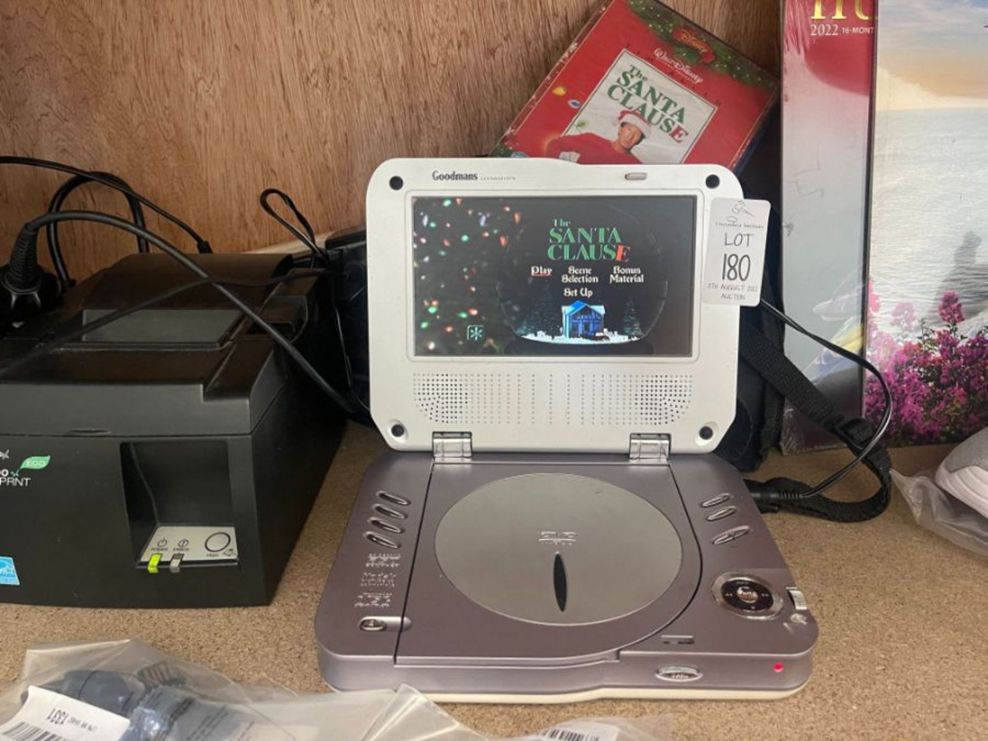 GOODMANS PORTABLE DVD PLAYER W/ CHARGER & CASE (WORKING)