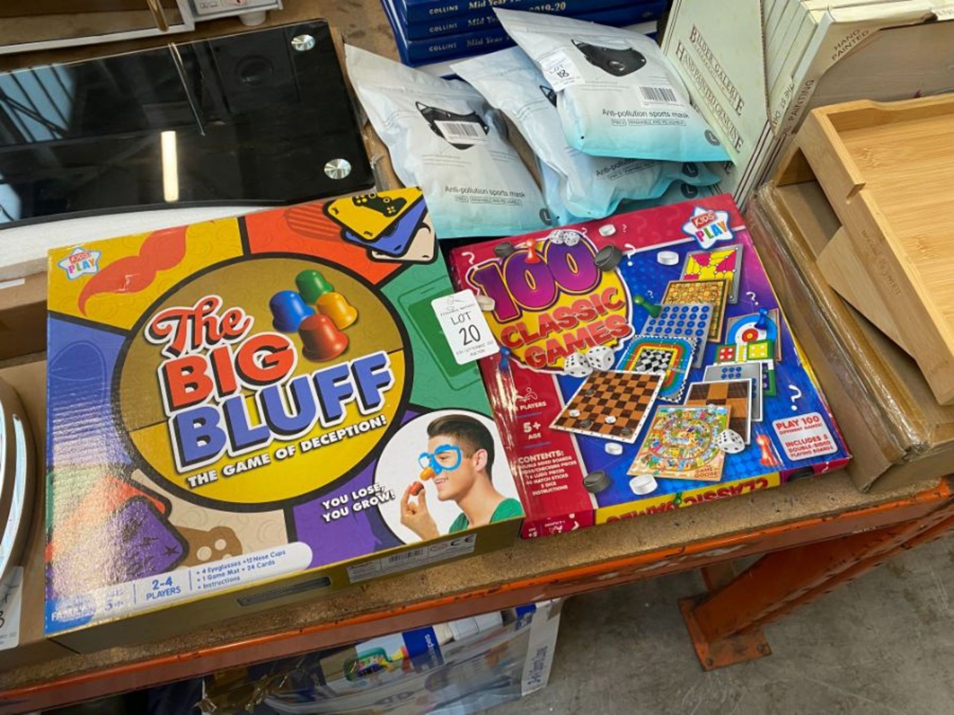 2X ASSORTED BOARD GAMES (NEW)