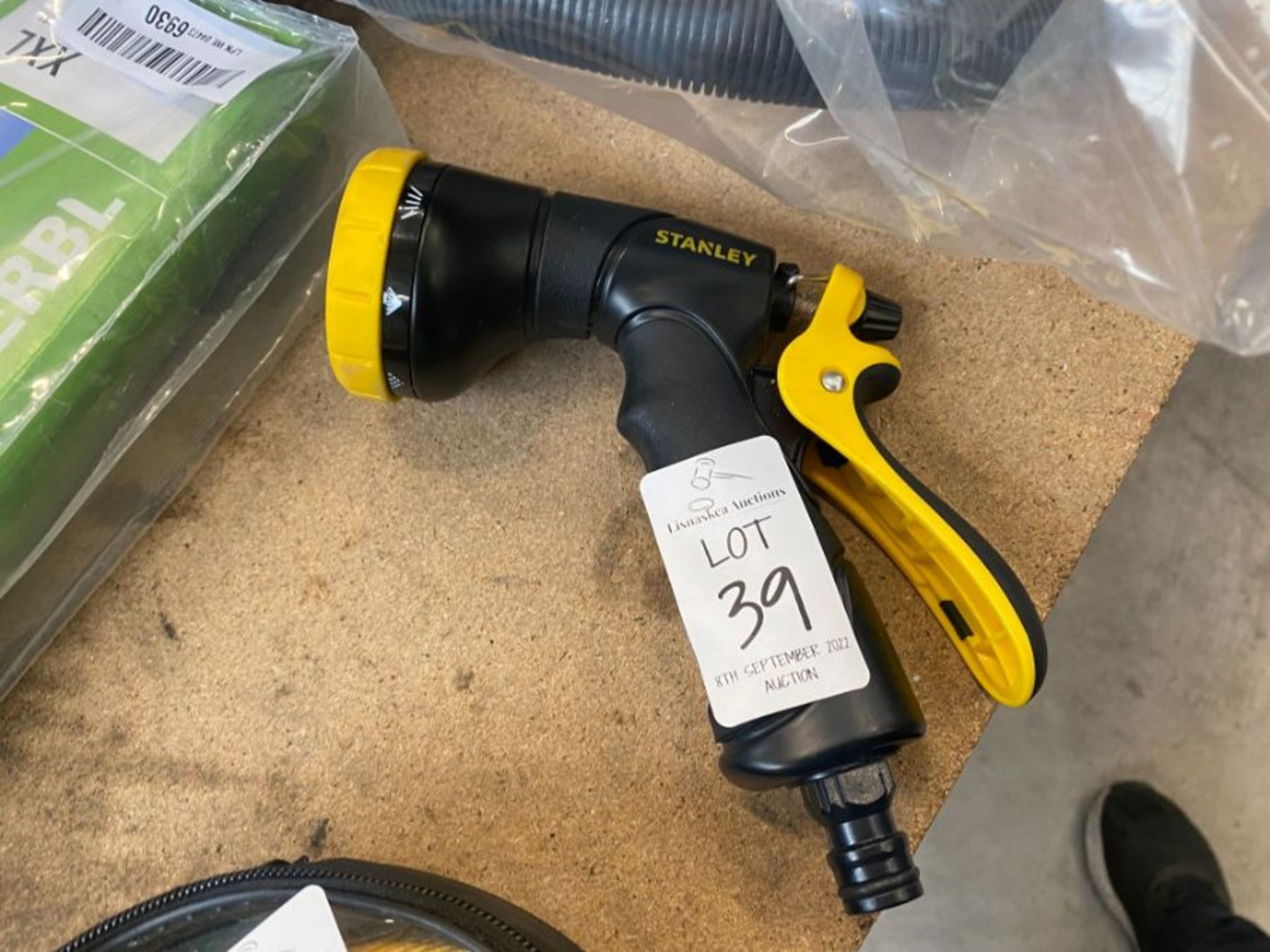 STANLEY HOSE SPRAYER ATTACHMENT