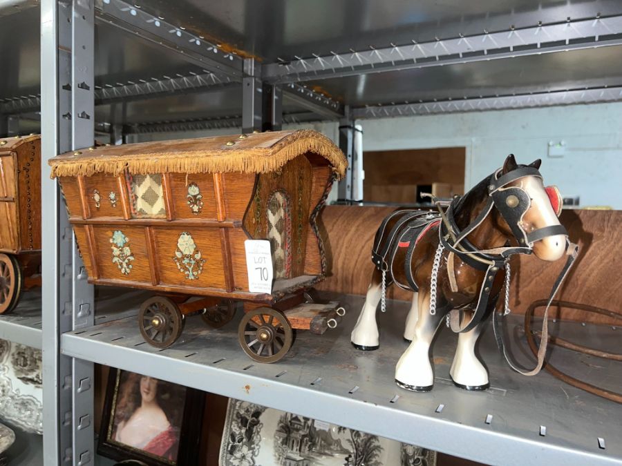 HORSE & GYPSY CART ORNAMENT