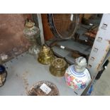 4X ASSORTED OIL LAMPS