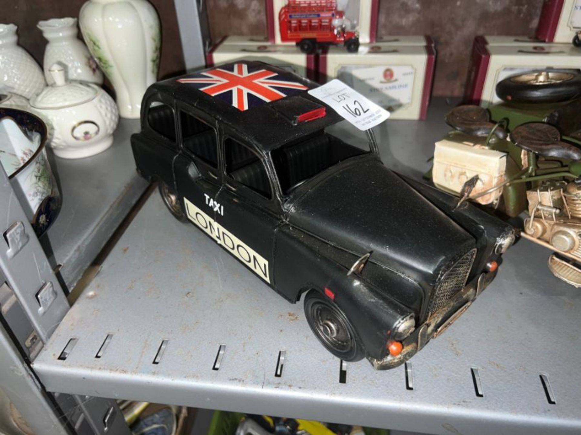 UNION JACK LONDON BLACK TAXI MODEL