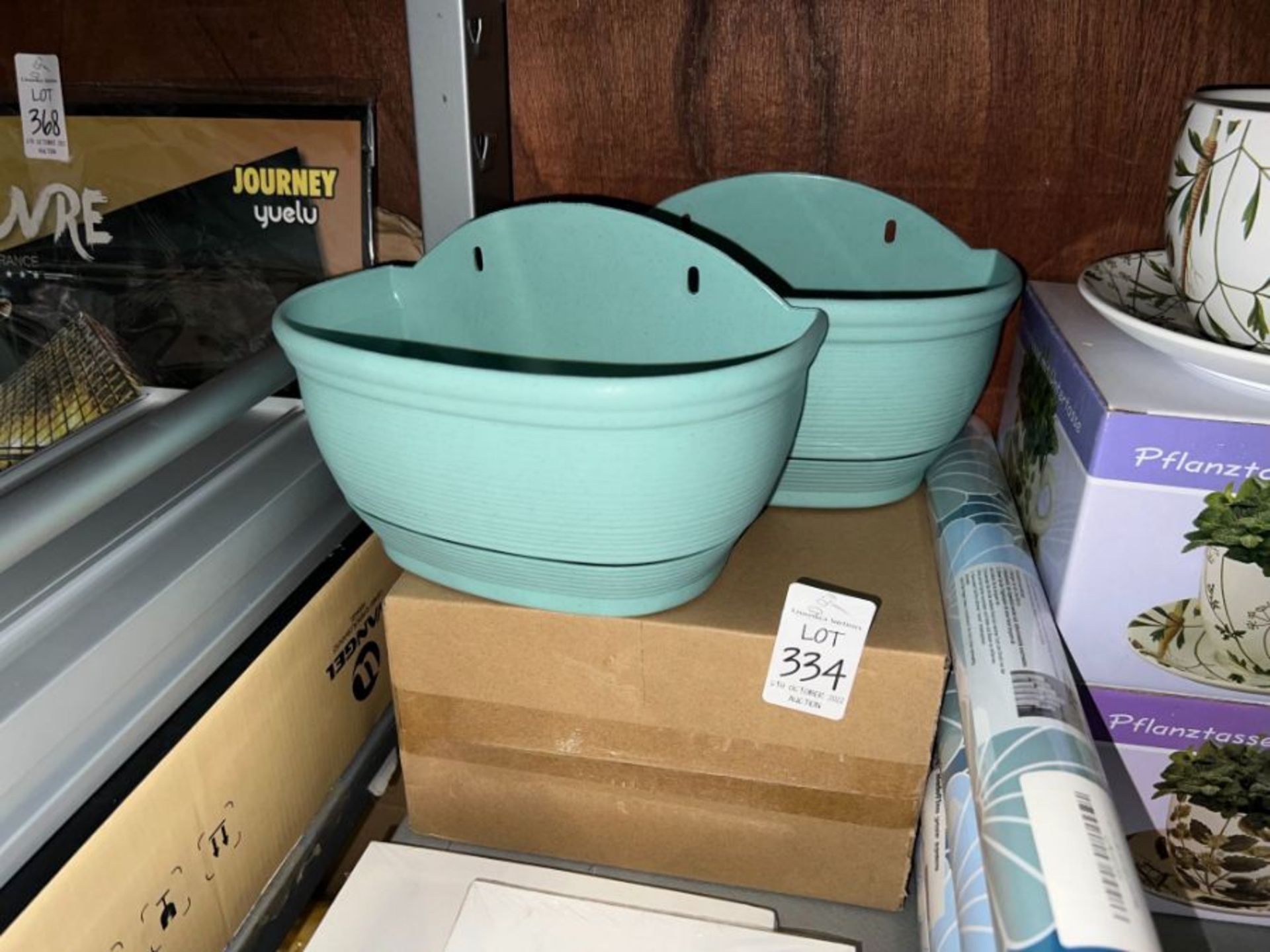 2X FENCE HANGING PLANT POTS (NEW)