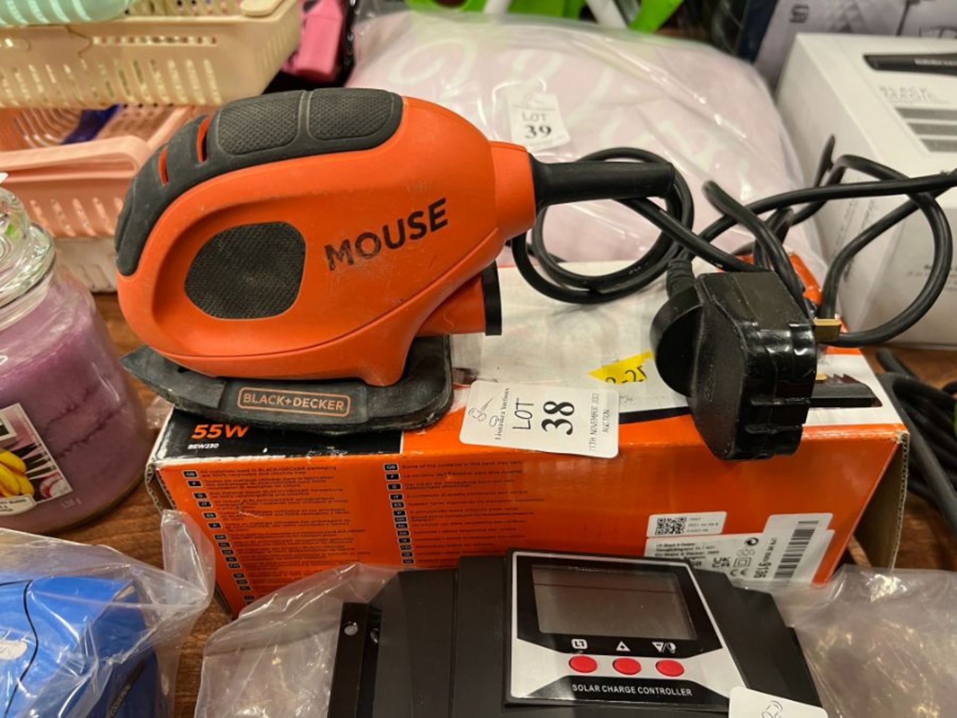 BLACK & DECKER MOUSE SANDER (WORKING)