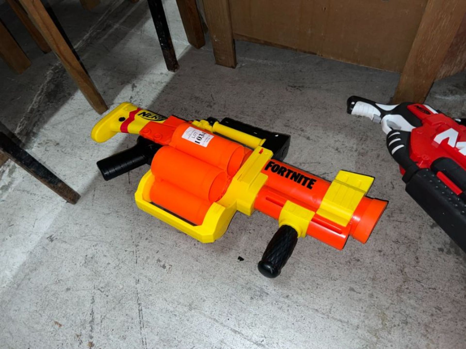 FORTNITE NERF GUN