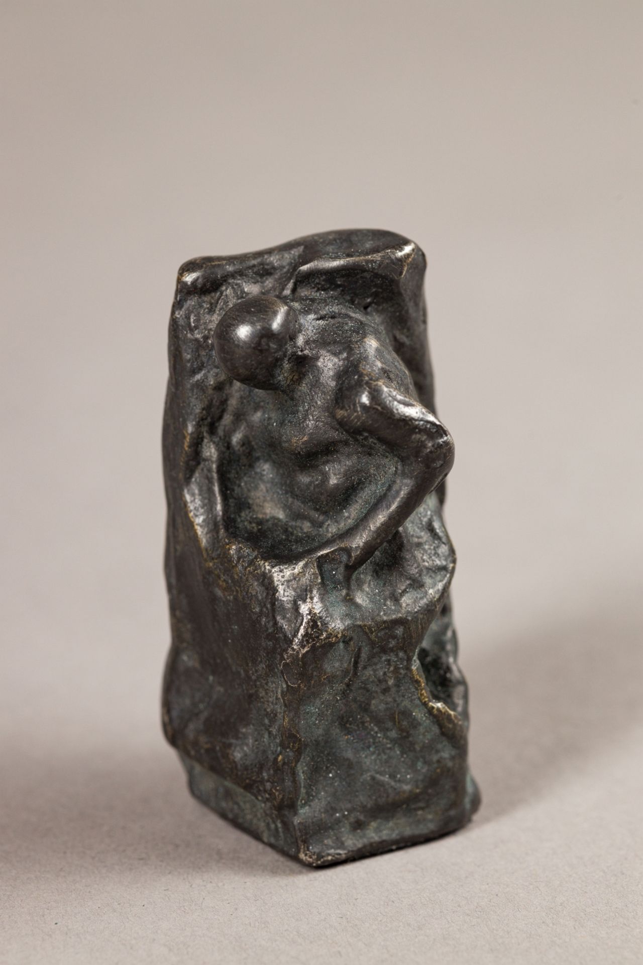 Hrdlicka, Alfred (1928 - 2009) Study to Anthropos, 1981 Silver-plated Precious Tin, patinated - Image 3 of 4