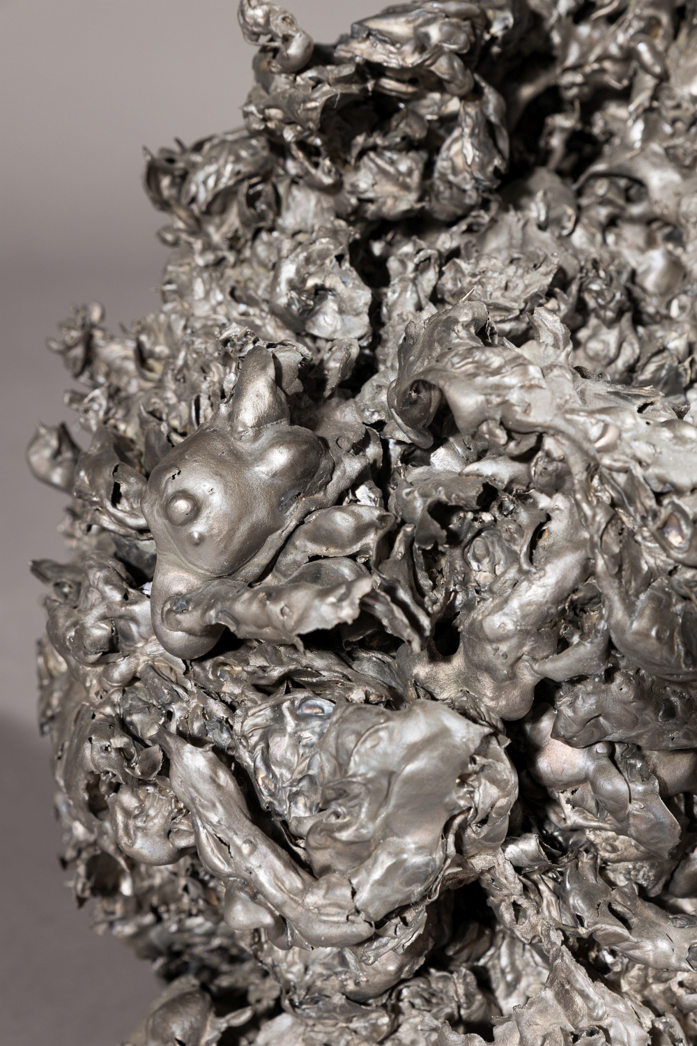 Gasteiger, Jakob(*1953)Untitled, 2001Aluminum castingc. 17 x 12 inThe coral-like sculpture is like - Image 4 of 9