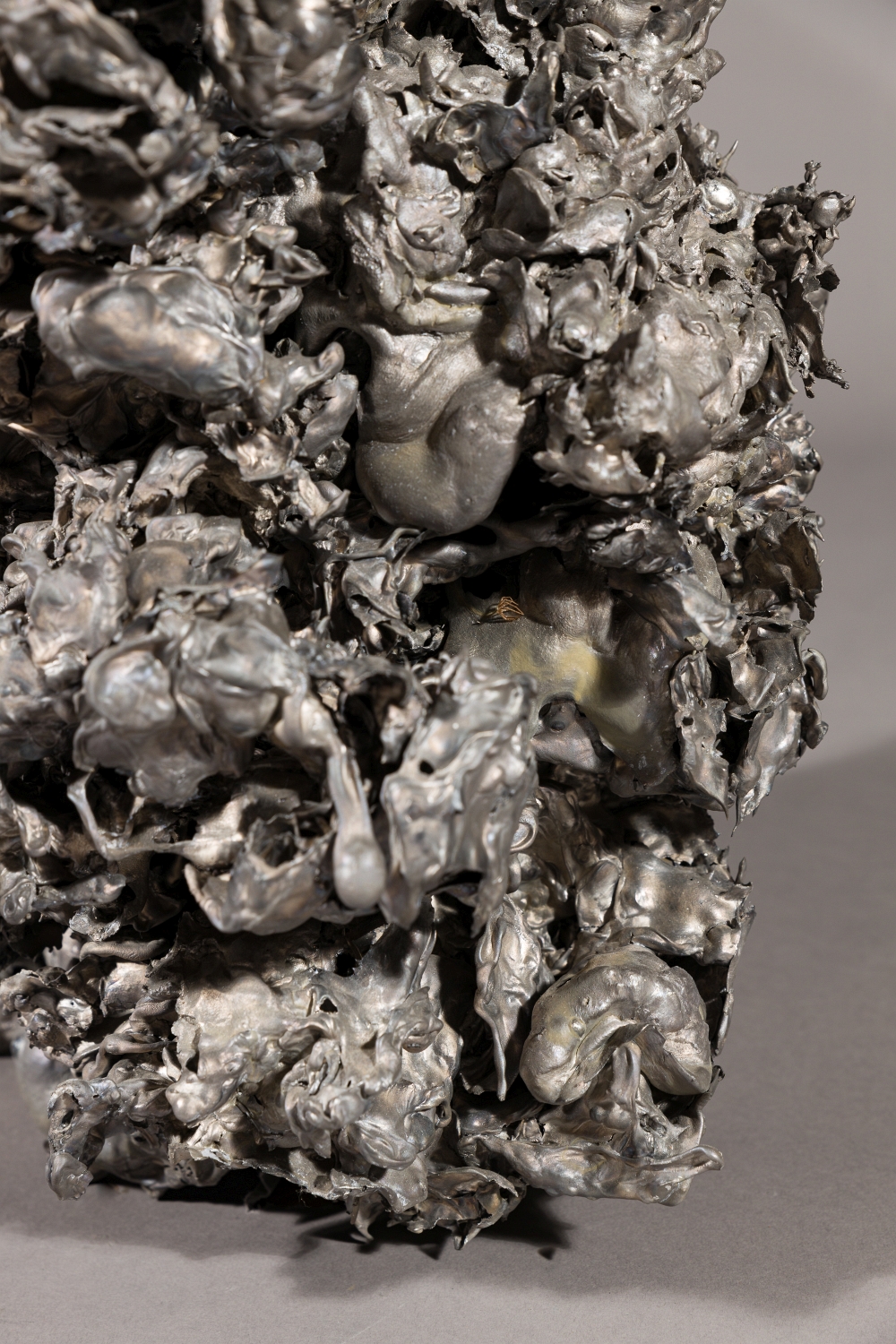 Gasteiger, Jakob(*1953)Untitled, 2001Aluminum castingc. 17 x 12 inThe coral-like sculpture is like - Image 8 of 9