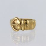 9ct Buckle ring, hallmarked Birmingham 1972, size M, weight 5.1g