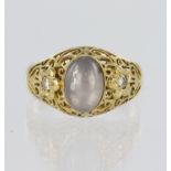 18ct yellow gold ring set with an oval moonstone cabochon measuring approx. 9mm x 6.5mm set in a