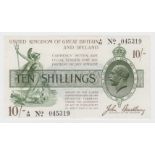 Bradbury 10 Shillings issued 22nd October 1918, serial A/24 045319, No. with dash (T18, Pick350a)