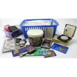 GB & World Coins, large accumulation including crowns and commemoratives, silver noted; also some