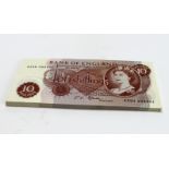 Fforde 10 Shillings (50) issued 1967, a half bundle of consecutively numbered notes, serial A39N