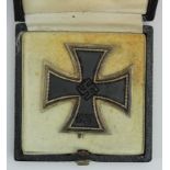 German Iron Cross 1st class pinback in fitted case. 3x piece made with magnetic core