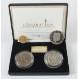 Sovereign 1904 GF along with a Coronation silver ingot and cu-ni crown set & a Proof cu-ni five
